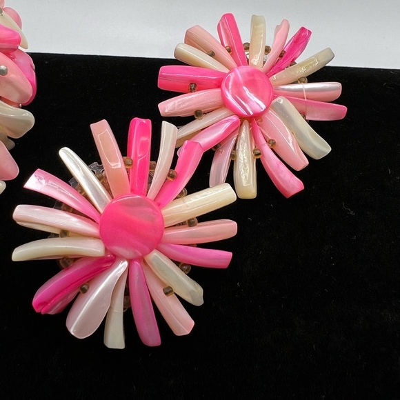 1950s Vintage Pink and White Mother of Pearl Shell Necklace Set - Picture 5 of 5